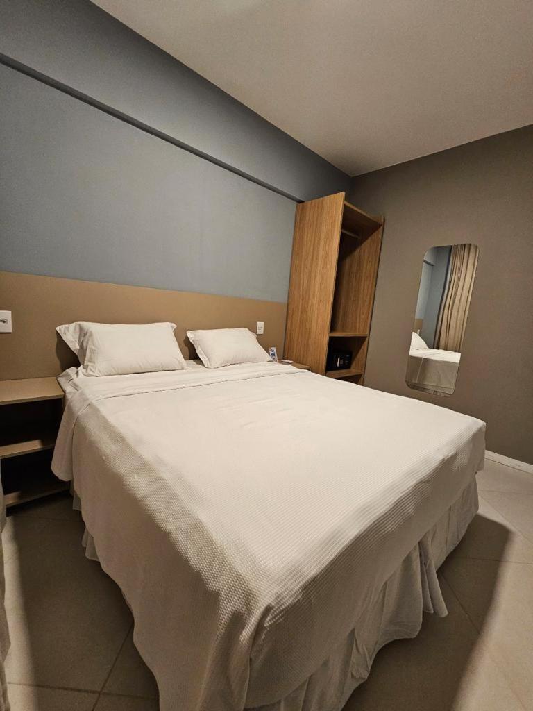 Aero Hotel Salvador Aeroporto Лауру-ди-Фрейтас Экстерьер фото